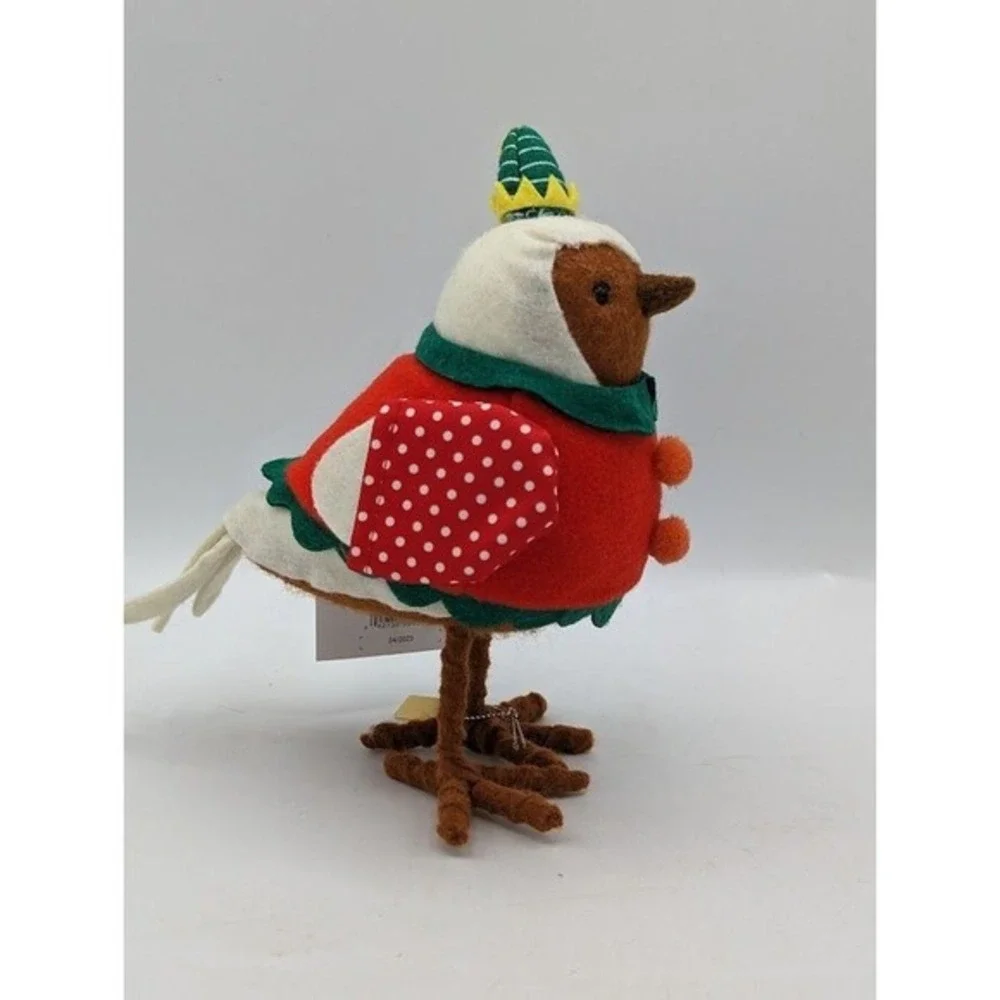 2023 Target Christmas Wondershop Featherly Friend BAUBLE Bird Felt Fabric Winter